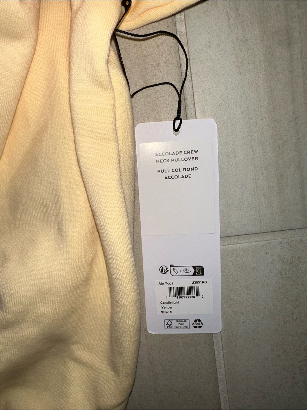 Alo Sweatshirt Yellow - Picture 3 of 3